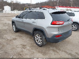 2017 Jeep Cherokee, VIN 1C4PJMCS7HW656303. Zdjęcie 3 z 6 z aukcji IAAI. Katalog aut z USA OpenDataCar.