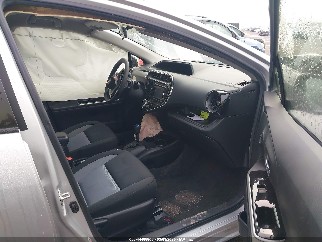 2019 Toyota Prius C, VIN JTDKDTB32K1622764. Фото 5 з 6 з аукціону IAAI. Каталог авто зі США OpenDataCar.
