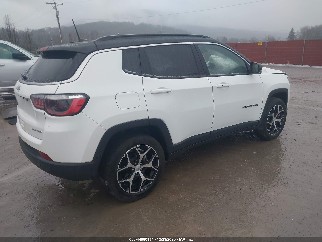 2024 Jeep Compass, VIN 3C4NJDCN7RT173418. Фото 4 з 6 з аукціону IAAI. Каталог авто зі США OpenDataCar.