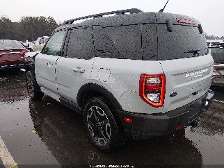 2022 Ford Bronco Sport, VIN 3FMCR9C65NRE27619. Фото 3 з 6 з аукціону IAAI. Каталог авто зі США OpenDataCar.
