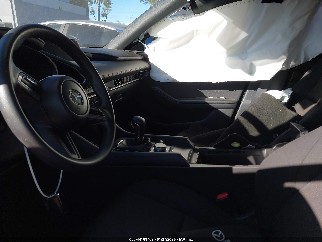 2021 Mazda 3, VIN JM1BPAJL9M1335678. Фото 5 из 6 с аукциона IAAI. Каталог авто из США OpenDataCar.