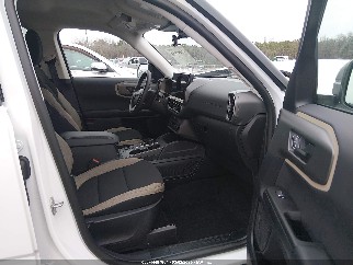 2025 Ford Bronco Sport, VIN 3FMCR9BN4SRE51740. Фото 5 з 6 з аукціону IAAI. Каталог авто зі США OpenDataCar.