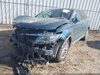 2016 Lincoln MKX, VIN 2LMTJ6KR4GBL29804. Фото 2 з 6 з аукціону IAAI. Каталог авто зі США OpenDataCar.