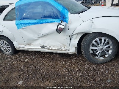 2016 Volkswagen Beetle, VIN 3VWJ07AT0GM611866. Фото 6 з 6 з аукціону IAAI. Каталог авто зі США OpenDataCar.
