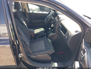 2012 Jeep Compass, VIN 1C4NJCBA7CD647616. Фото 5 из 6 с аукциона IAAI. Каталог авто из США OpenDataCar.