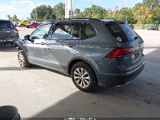 2018 Volkswagen Tiguan, VIN 3VV0B7AX2JM147239. Zdjęcie 3 z 6 z aukcji IAAI. Katalog aut z USA OpenDataCar.