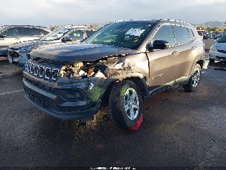 2023 Jeep Compass, VIN 3C4NJDBN1PT562764. Фото 2 з 6 з аукціону IAAI. Каталог авто зі США OpenDataCar.