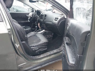 2018 Jeep Compass, VIN 3C4NJCBB1JT124706. Фото 5 з 6 з аукціону IAAI. Каталог авто зі США OpenDataCar.