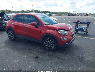 2016 Fiat 500X, VIN ZFBCFXET5GP392369. Фото 1 з 6 з аукціону IAAI. Каталог авто зі США OpenDataCar.