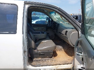 2012 Chevrolet Silverado 2500, VIN 1GC1CVCG8CF235569. Фото 5 з 6 з аукціону IAAI. Каталог авто зі США OpenDataCar.