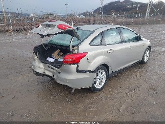 2016 Ford Focus, VIN 1FADP3F25GL352674. Фото 4 з 6 з аукціону IAAI. Каталог авто зі США OpenDataCar.