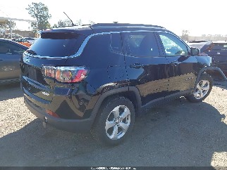 2020 Jeep Compass, VIN 3C4NJCBBXLT141264. Фото 4 з 6 з аукціону IAAI. Каталог авто зі США OpenDataCar.