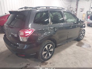 2017 Subaru Forester, VIN JF2SJAGC0HH581767. Фото 4 з 6 з аукціону IAAI. Каталог авто зі США OpenDataCar.