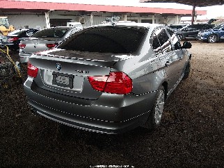 2011 Bmw 3 Series, VIN WBAPH5C56BF093941. Фото 4 з 6 з аукціону IAAI. Каталог авто зі США OpenDataCar.