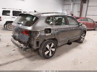 2024 Volkswagen Taos, VIN 3VV8X7B2XRM032519. Фото 4 з 6 з аукціону IAAI. Каталог авто зі США OpenDataCar.