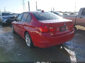 2015 Bmw 3 Series, VIN WBA3C1C57FK121362. Фото 3 з 6 з аукціону IAAI. Каталог авто зі США OpenDataCar.