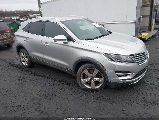2018 Lincoln MKC, VIN 5LMCJ1D98JUL21215. Фото 1 з 6 з аукціону IAAI. Каталог авто зі США OpenDataCar.