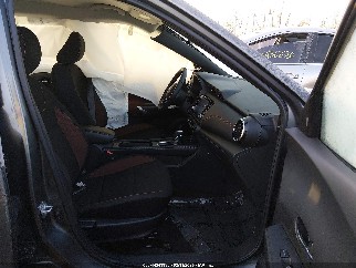 2023 Nissan Kicks, VIN 3N1CP5DV4PL514137. Фото 5 з 6 з аукціону IAAI. Каталог авто зі США OpenDataCar.