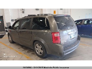 2010 Dodge Grand Caravan, VIN 2D4RN4DE7AR292410. Фото 3 з 6 з аукціону IAAI. Каталог авто зі США OpenDataCar.