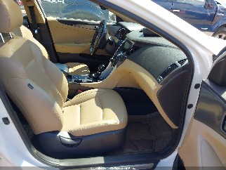 2015 Hyundai Sonata Hybrid, VIN KMHEC4A4XFA122465. Фото 5 из 6 с аукциона IAAI. Каталог авто из США OpenDataCar.