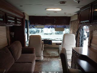 2011 Ford F53, VIN 1F66F5DY9B0A02423. Фото 5 из 6 с аукциона IAAI. Каталог авто из США OpenDataCar.