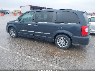2014 Chrysler Town & Country, VIN 2C4RC1CG3ER257437. Фото 3 з 6 з аукціону IAAI. Каталог авто зі США OpenDataCar.