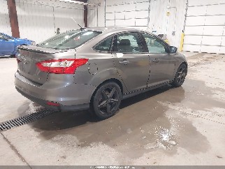 2014 Ford Focus, VIN 1FADP3F23EL327446. Фото 4 з 6 з аукціону IAAI. Каталог авто зі США OpenDataCar.