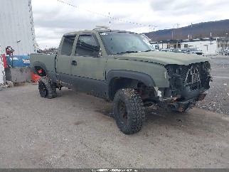 2003 Chevrolet Silverado 2500, VIN 1GCHK29U13E292568. Photo 1 of 6 from IAAI auction. OpenDataCar US salvage catalog.