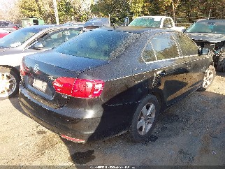 2013 Volkswagen Jetta, VIN 3VWLL7AJ9DM205322. Фото 4 з 6 з аукціону IAAI. Каталог авто зі США OpenDataCar.