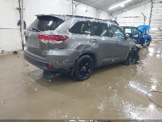 2019 Toyota Highlander, VIN 5TDJZRFH4KS934366. Фото 4 з 6 з аукціону IAAI. Каталог авто зі США OpenDataCar.