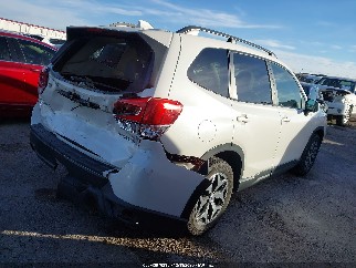 2019 Subaru Forester, VIN JF2SKAEC6KH543483. Фото 4 з 6 з аукціону IAAI. Каталог авто зі США OpenDataCar.