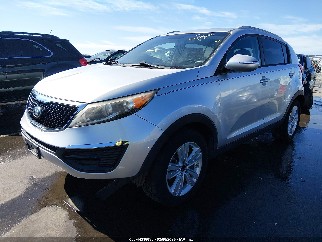 2014 Kia Sportage, VIN KNDPB3AC0E7656801. Zdjęcie 2 z 6 z aukcji IAAI. Katalog aut z USA OpenDataCar.