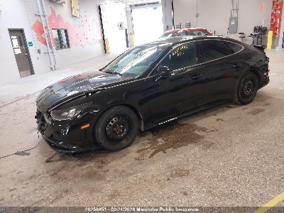 2023 Hyundai Sonata, VIN KMHL44J20PA345280. Фото 2 з 6 з аукціону IAAI. Каталог авто зі США OpenDataCar.