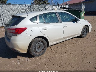 2018 Subaru Impreza, VIN 4S3GTAA61J3734628. Фото 4 з 6 з аукціону IAAI. Каталог авто зі США OpenDataCar.