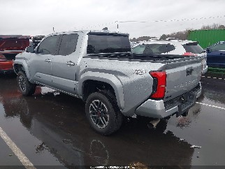 2026 Toyota Tacoma, VIN 3TYLB5JN5TT108103. Фото 3 з 6 з аукціону IAAI. Каталог авто зі США OpenDataCar.