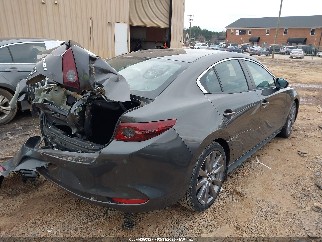 2020 Mazda 3, VIN 3MZBPBCMXLM132809. Фото 4 з 6 з аукціону IAAI. Каталог авто зі США OpenDataCar.