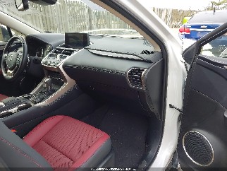 2021 Lexus NX 300, VIN JTJDARDZXM5022069. Фото 5 з 6 з аукціону IAAI. Каталог авто зі США OpenDataCar.