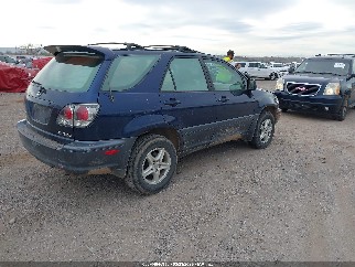 2002 Lexus RX 300, VIN JTJHF10U020279461. Фото 4 из 6 с аукциона IAAI. Каталог авто из США OpenDataCar.