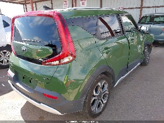 2021 Kia Soul, VIN KNDJ23AU8M7138545. Фото 4 з 6 з аукціону IAAI. Каталог авто зі США OpenDataCar.