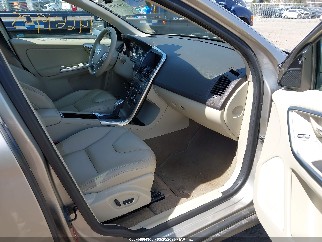 2013 Volvo XC60, VIN YV4940DZ5D2425953. Фото 5 з 6 з аукціону IAAI. Каталог авто зі США OpenDataCar.