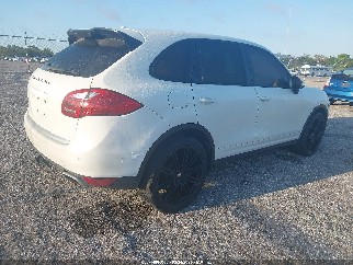 2014 Porsche Cayenne, VIN WP1AF2A20ELA33065. Фото 4 из 6 с аукциона IAAI. Каталог авто из США OpenDataCar.
