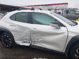 2022 Lexus UX 200, VIN JTHX3JBH6N2056212. Фото 6 з 6 з аукціону IAAI. Каталог авто зі США OpenDataCar.