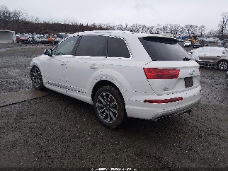 2018 Audi Q7, VIN WA1VAAF7XJD002369. Фото 3 з 6 з аукціону IAAI. Каталог авто зі США OpenDataCar.