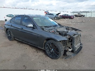 2013 Bmw 3 Series, VIN WBA3C1G56DNR47061. Zdjęcie 1 z 6 z aukcji IAAI. Katalog aut z USA OpenDataCar.