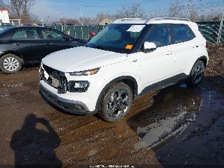 2023 Hyundai Venue, VIN KMHRC8A35PU235417. Zdjęcie 2 z 6 z aukcji IAAI. Katalog aut z USA OpenDataCar.