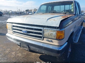 1990 Ford F-250, VIN 1FTHX26GXLKA16018. Zdjęcie 6 z 6 z aukcji IAAI. Katalog aut z USA OpenDataCar.