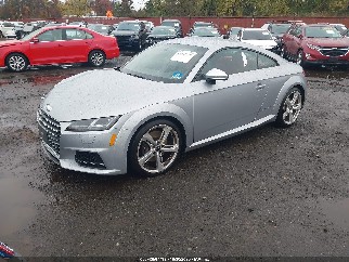 2016 Audi TTS, VIN TRUC1AFV1G1028211. Фото 2 из 6 с аукциона IAAI. Каталог авто из США OpenDataCar.