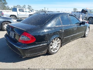 2007 Mercedes-benz E-Class, VIN WDBUF72XX7B073599. Фото 4 з 6 з аукціону IAAI. Каталог авто зі США OpenDataCar.