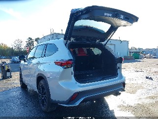 2024 Toyota Highlander, VIN 5TDKDRBH9RS570593. Фото 3 з 6 з аукціону IAAI. Каталог авто зі США OpenDataCar.