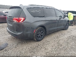 2018 Chrysler Pacifica, VIN 2C4RC1BG1JR234587. Фото 4 з 6 з аукціону IAAI. Каталог авто зі США OpenDataCar.